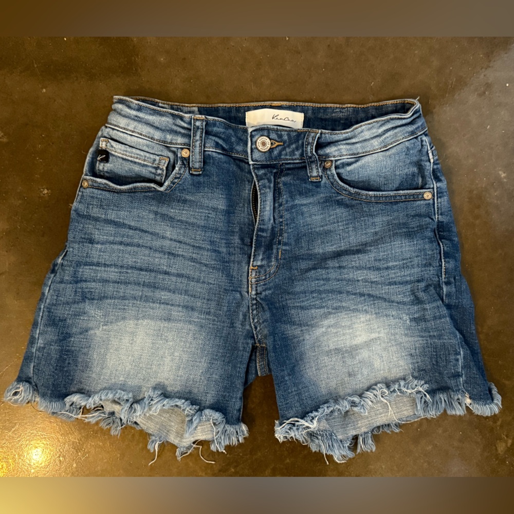 KanCan Frayed Hem Blue Cropped Jeans